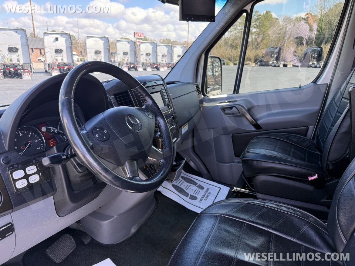 Executive Shuttle for Sale in Carrollton, GA - Photo 12