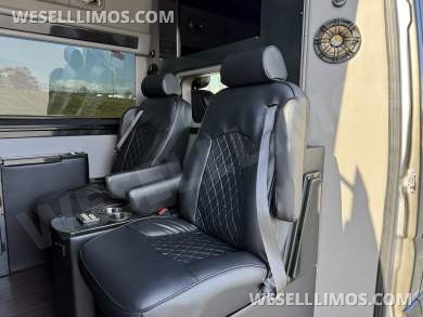 2015 Midwest Automotive Designs Mercedes-Benz Sprinter Executive Shuttle - Executive Shuttle for Sale in Carrollton, GA - Photo 23