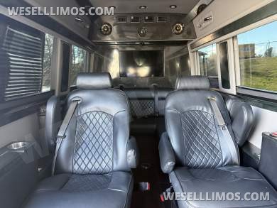2015 Midwest Automotive Designs Mercedes-Benz Sprinter Executive Shuttle - Executive Shuttle for Sale in Carrollton, GA - Photo 24