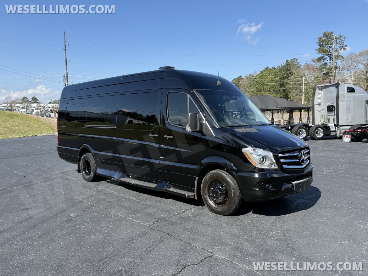 Executive Shuttle for Sale in Carrollton, GA - Photo 27