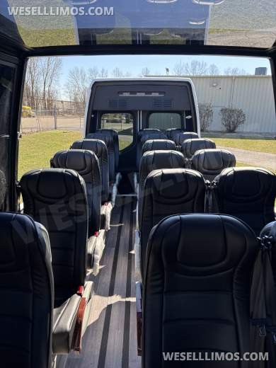 2026 TWR Specialty Vehicles Mercedes-Benz 4500 XD Panoramic Sprinter - Sprinter for Sale in Elkhart, IN - Photo 23