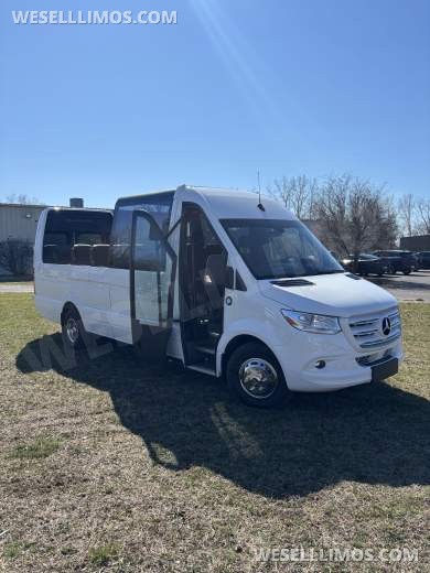 2026 Mercedes-Benz 4500 XD Panoramic Sprinter for Sale in Elkhart, IN