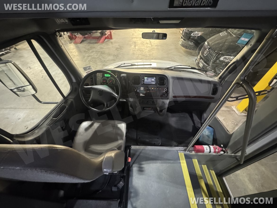 Shuttle Bus for Sale in Springfield, MO - Photo 11