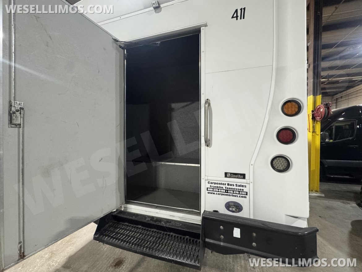 Shuttle Bus for Sale in Springfield, MO - Photo 18