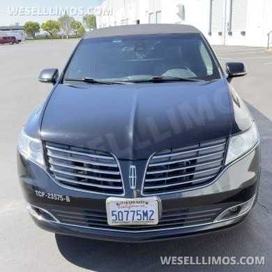 2018 Lincoln MKT Limousine for Sale in Orange, CA