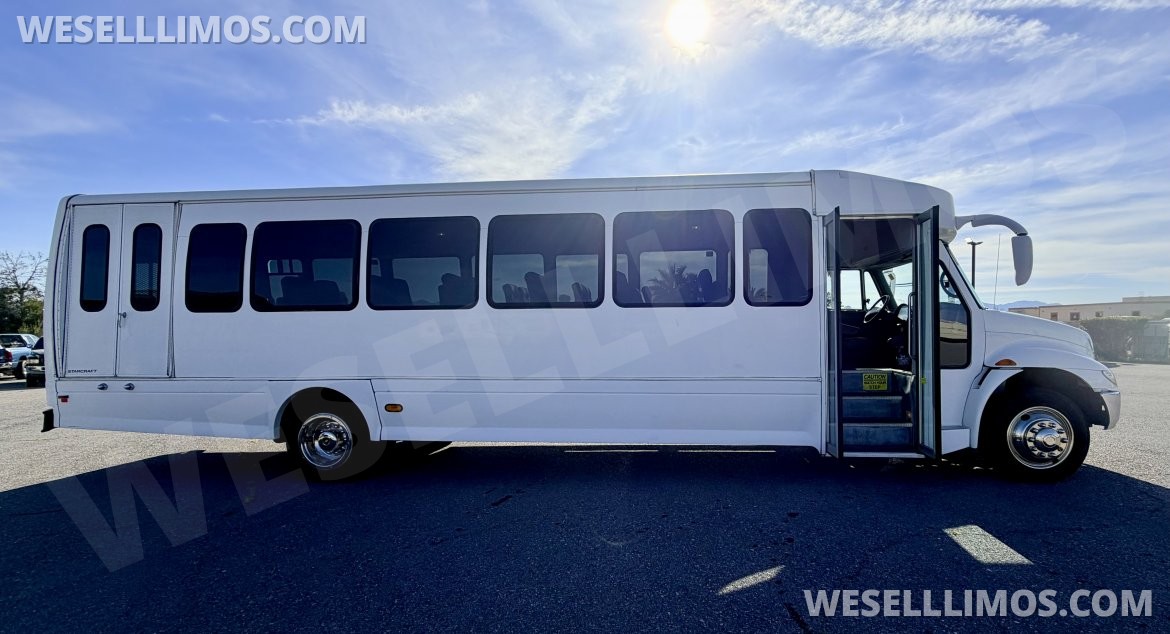 Shuttle Bus for Sale in Pahrump, NV - Photo 2