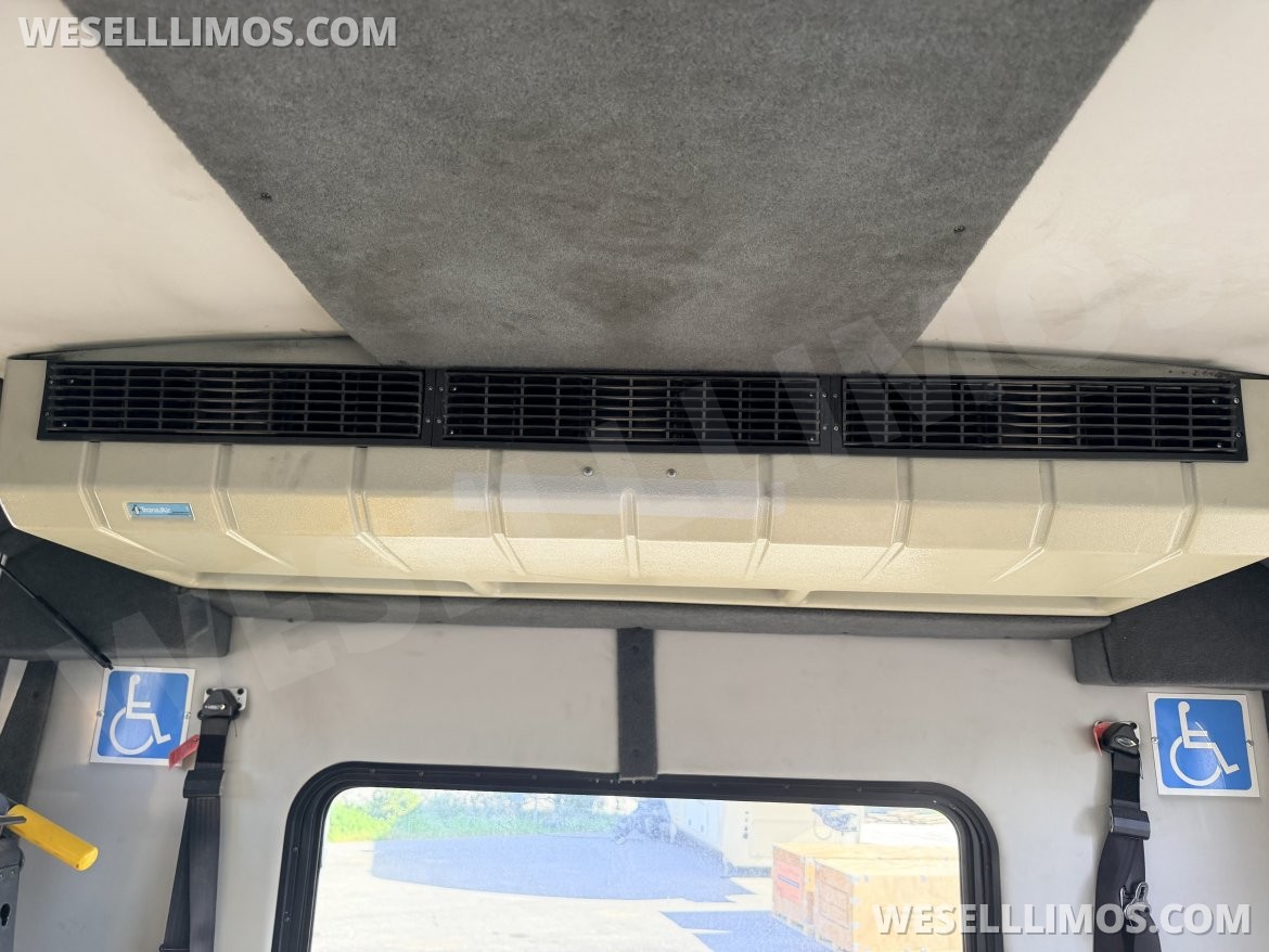 Shuttle Bus for Sale in Pahrump, NV - Photo 8