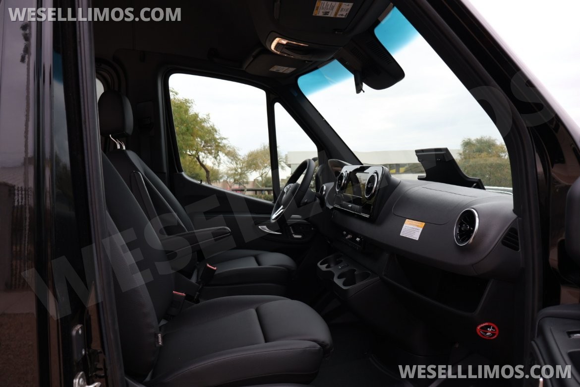Sprinter for Sale in Phoenix, AZ - Photo 3