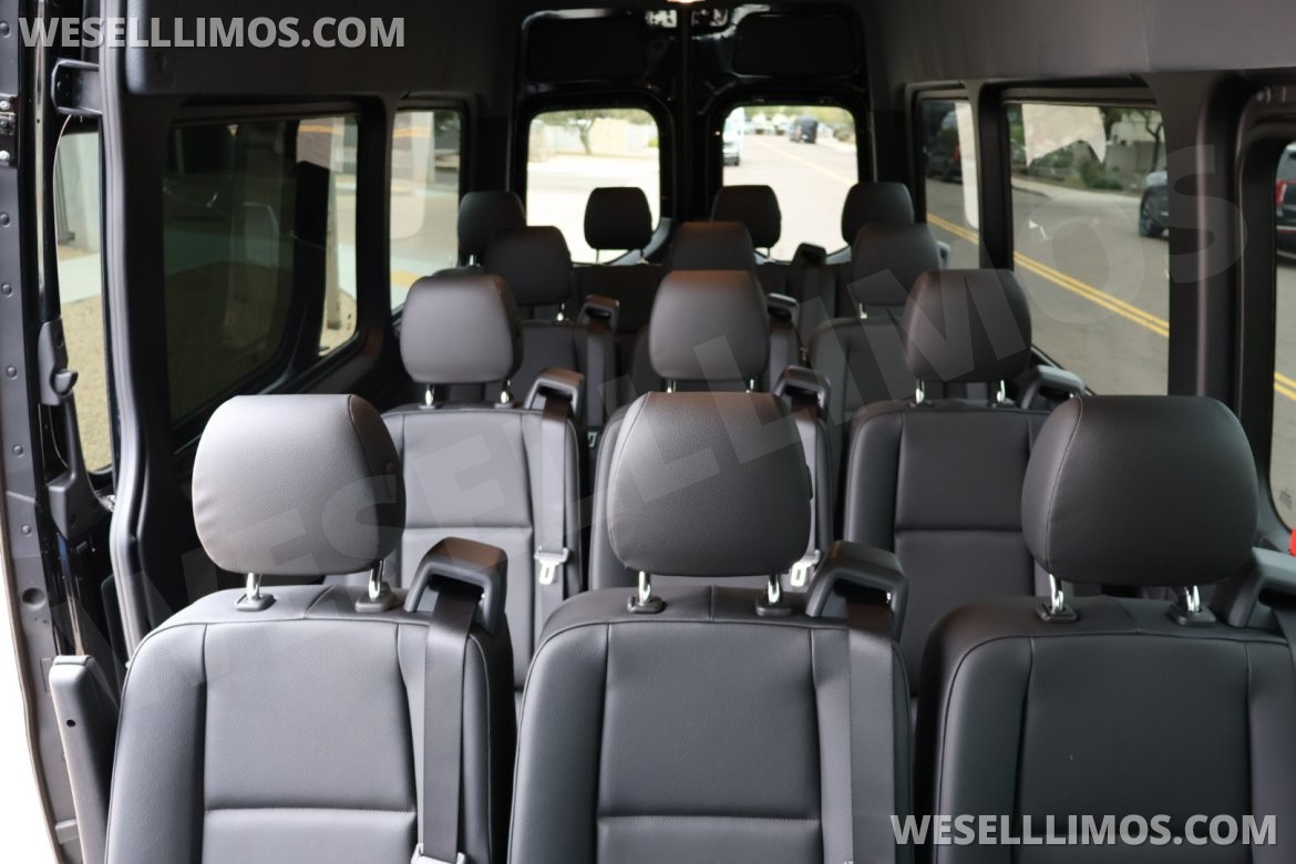 Sprinter for Sale in Phoenix, AZ - Photo 4