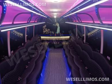 2023 Chevy 5500 Silverado Limo Bus - Limo Bus for Sale in Springfield, MO - Photo 10