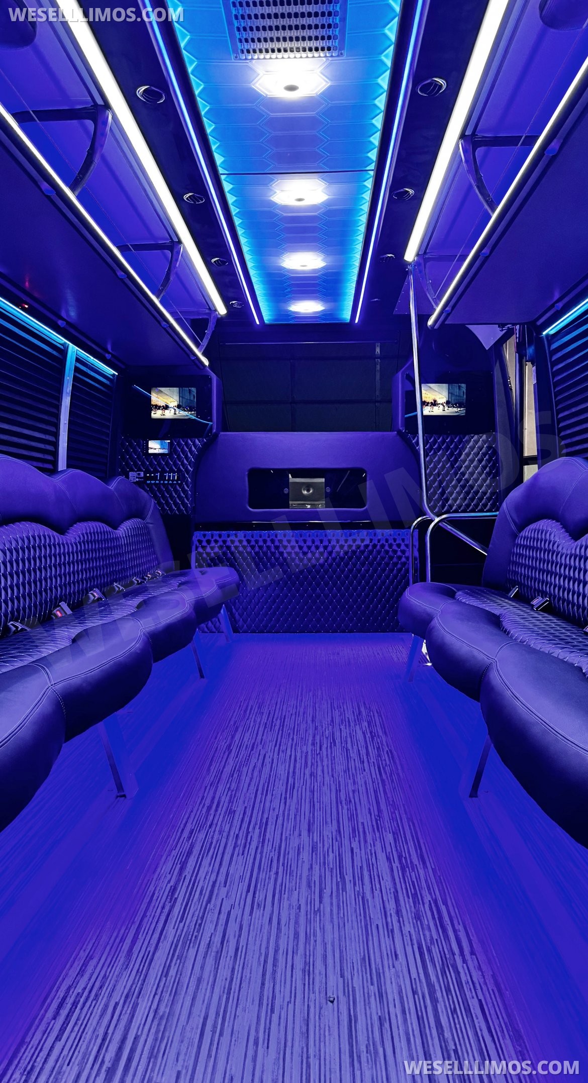 Limo Bus for Sale in Springfield, MO - Photo 11