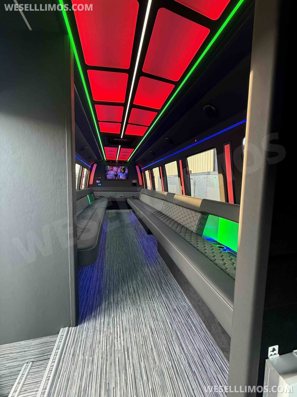 Limo Bus for Sale in North East, PA - Photo 9