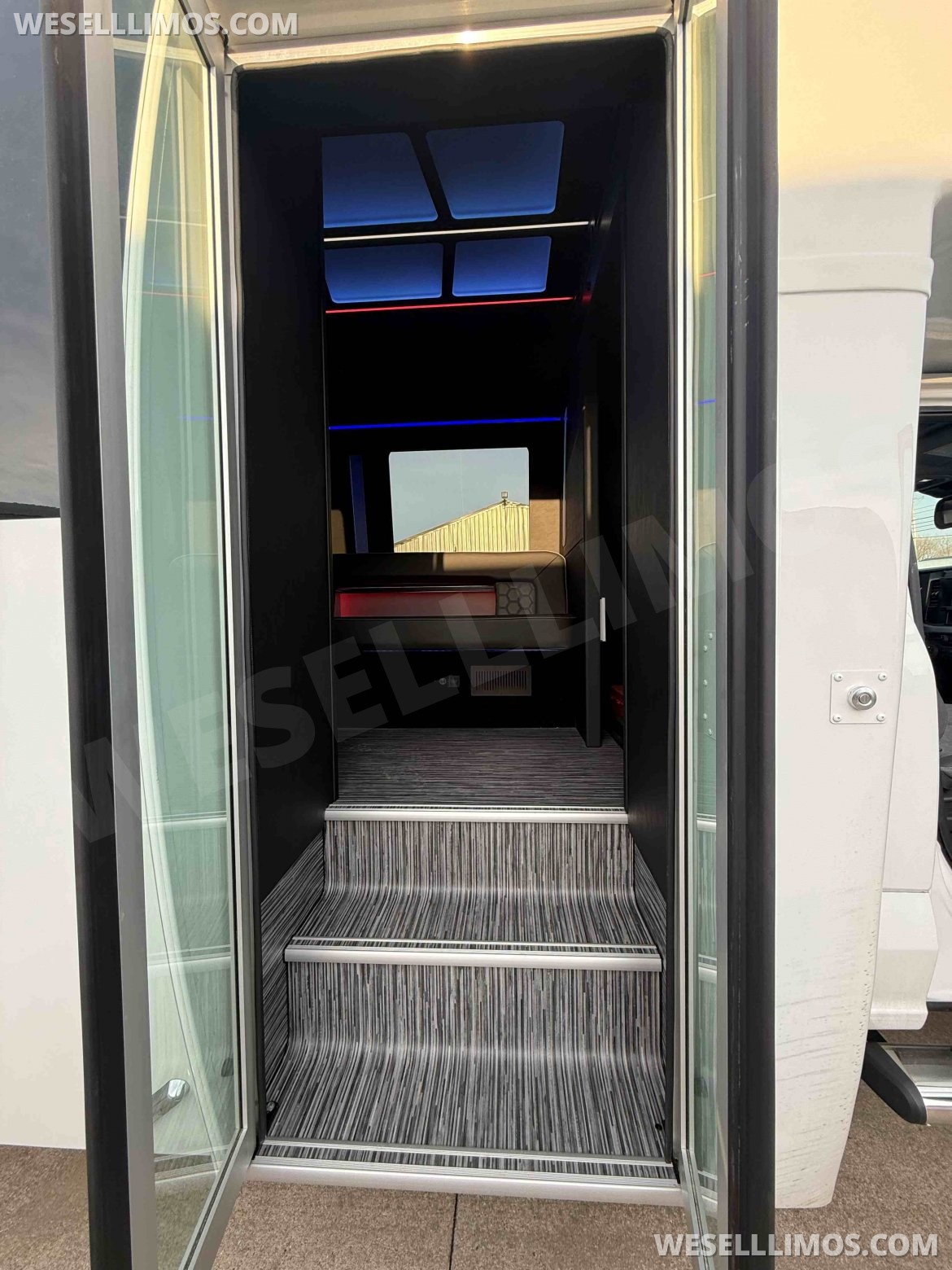 Limo Bus for Sale in North East, PA - Photo 10