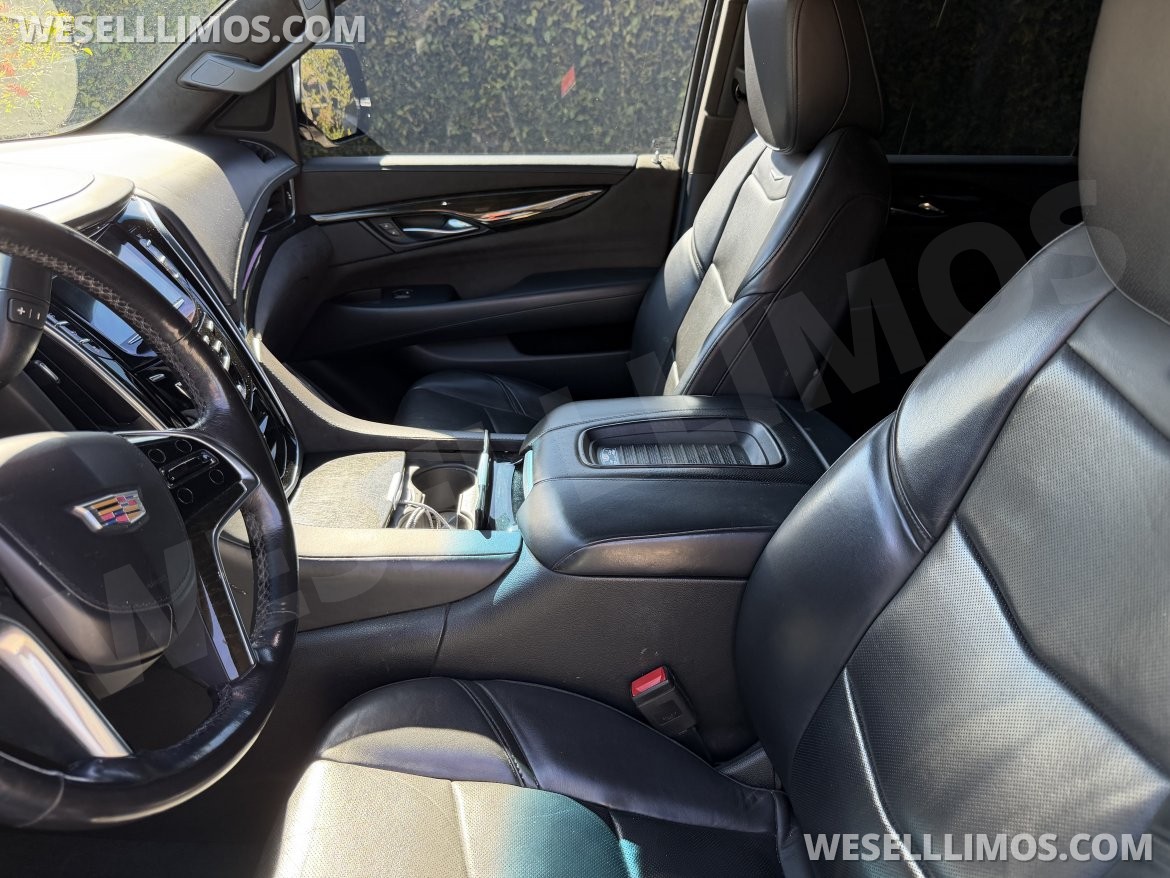 SUV for Sale in Corona, CA - Photo 7