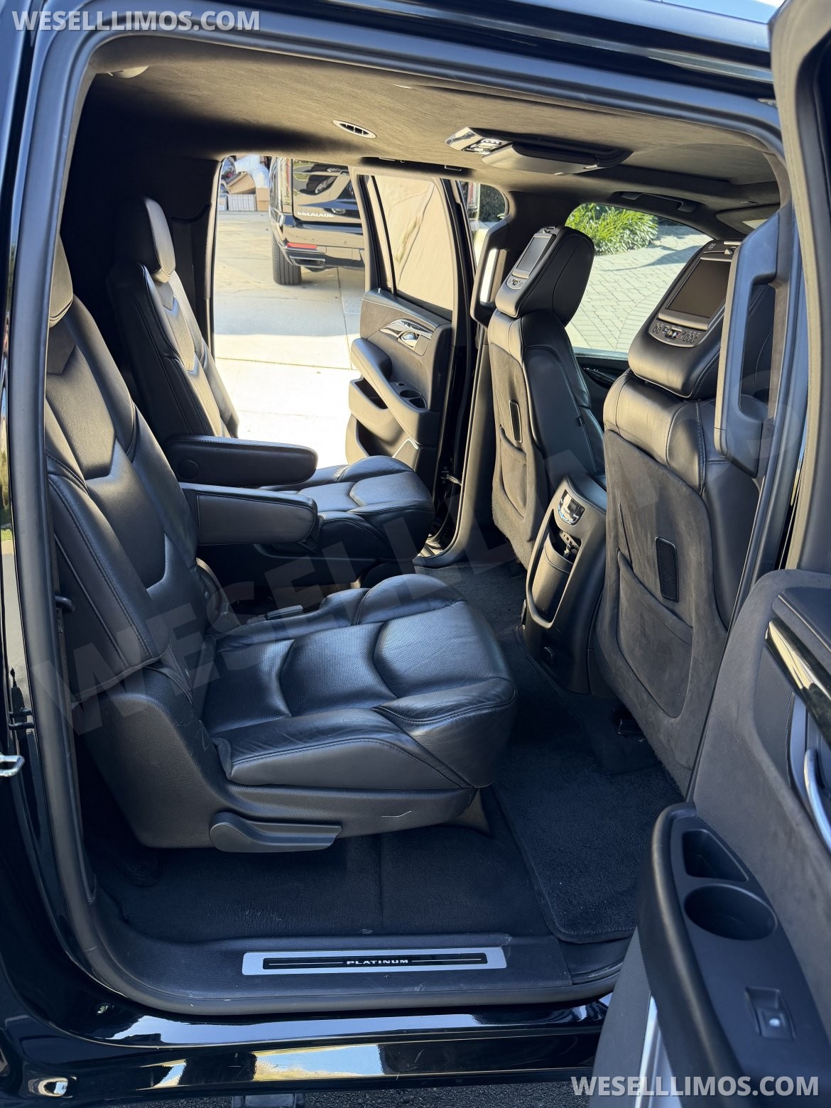 SUV for Sale in Corona, CA - Photo 12