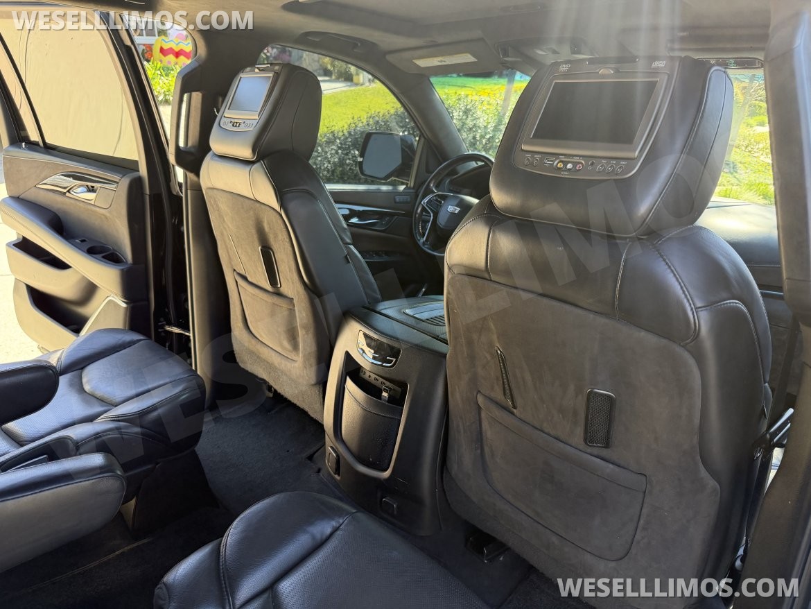 SUV for Sale in Corona, CA - Photo 13