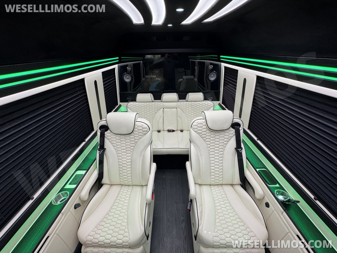 Sprinter for Sale in Springfield, MO - Photo 9