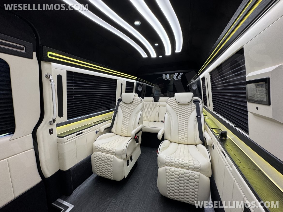 Sprinter for Sale in Springfield, MO - Photo 11