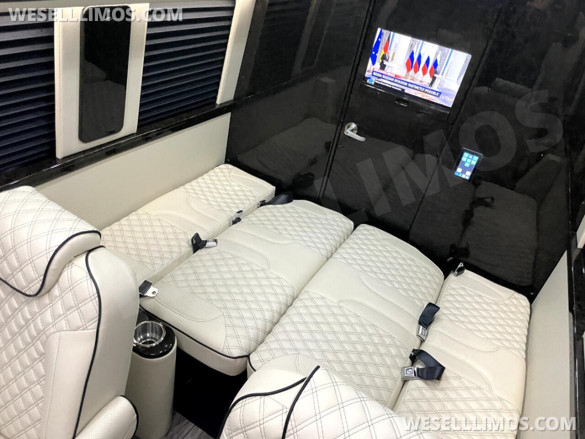 Sprinter for Sale in Elkhart, IN - Photo 10