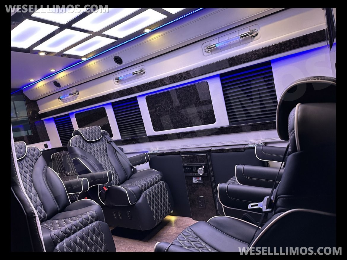 Sprinter for Sale in Elkhart, IN - Photo 3
