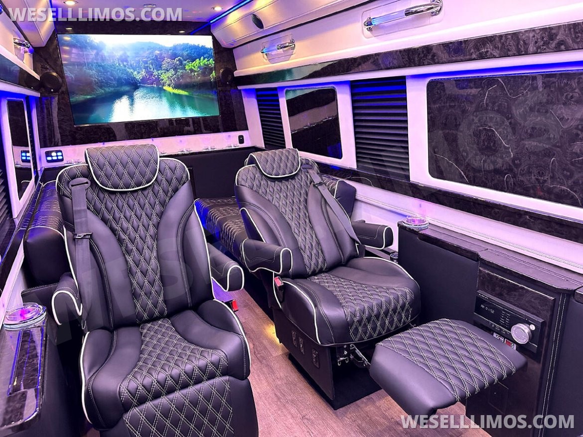 Sprinter for Sale in Elkhart, IN - Photo 6