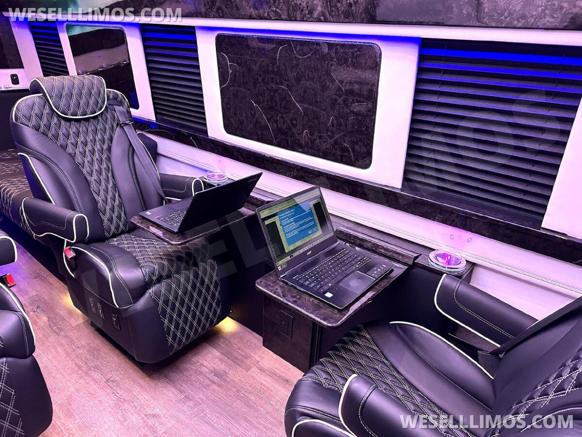 Sprinter for Sale in Elkhart, IN - Photo 9