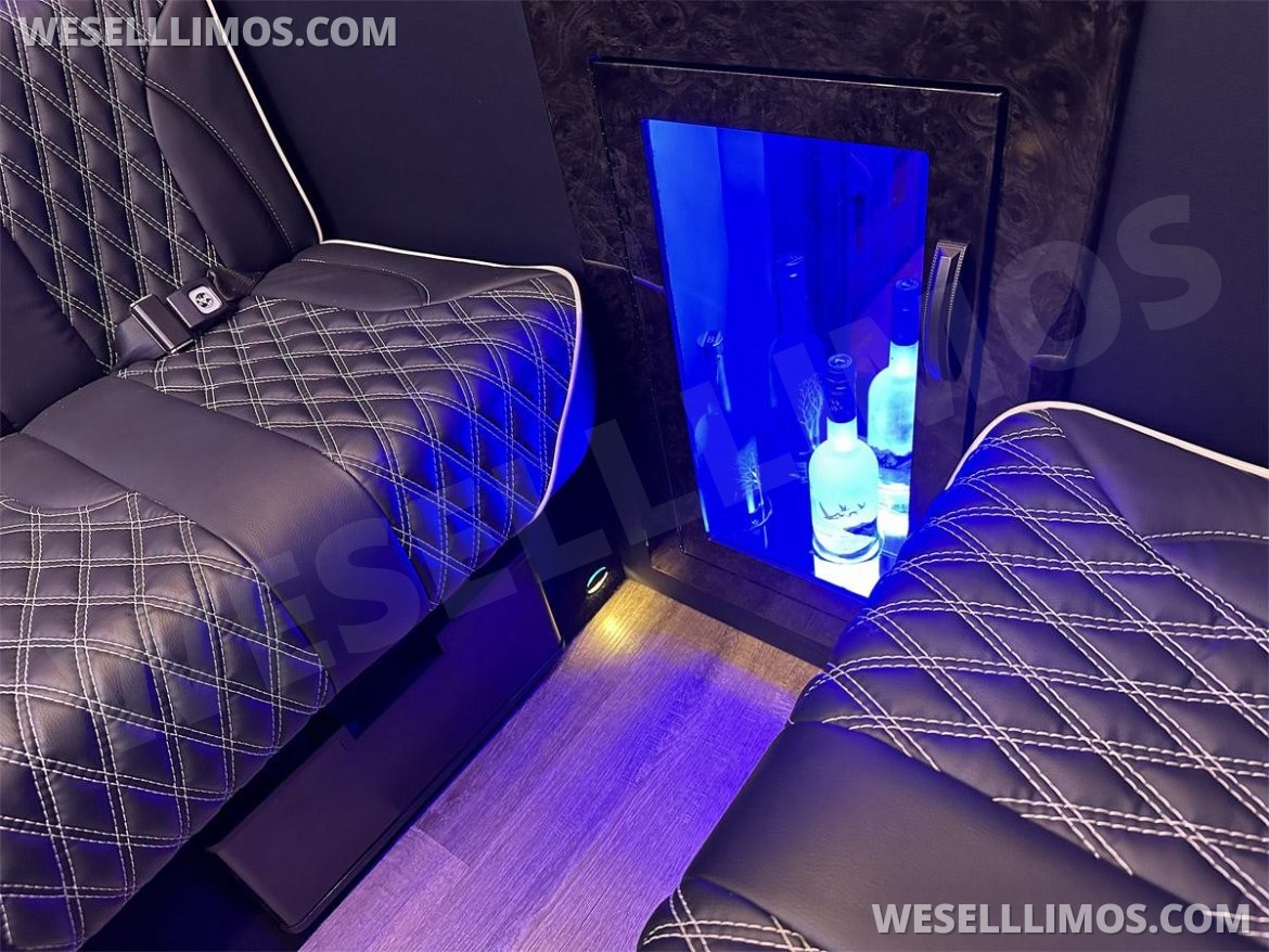 Sprinter for Sale in Elkhart, IN - Photo 11