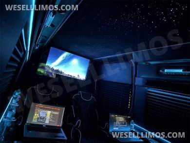 New Starlight Ceiling AMG Trim 14 Passenger Road Liner Limousine 2024 Auto Elite MB Sprinter - Sprinter for Sale in Elkhart, IN - Photo 21