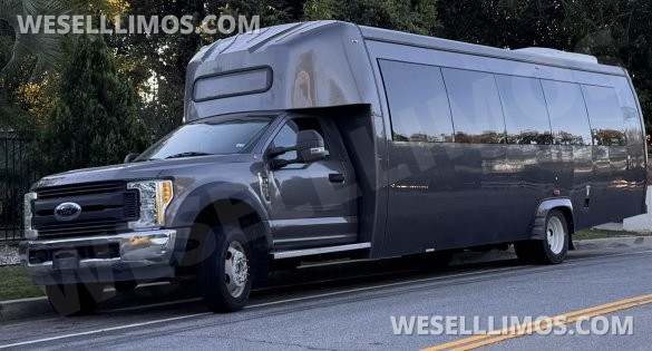 2018 Ford F550 Limo Bus for Sale in Los Angeles, CA - Main Photo