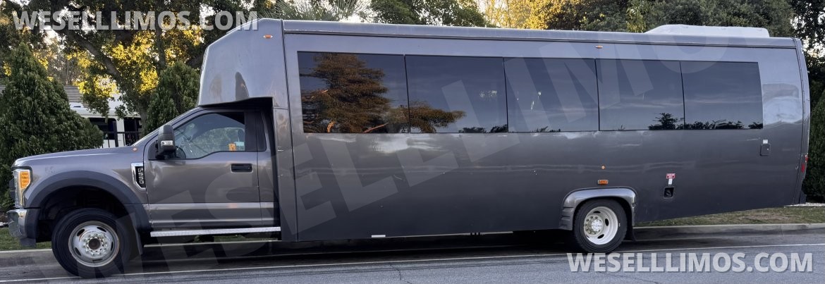 Limo Bus for Sale in Los Angeles, CA - Photo 6