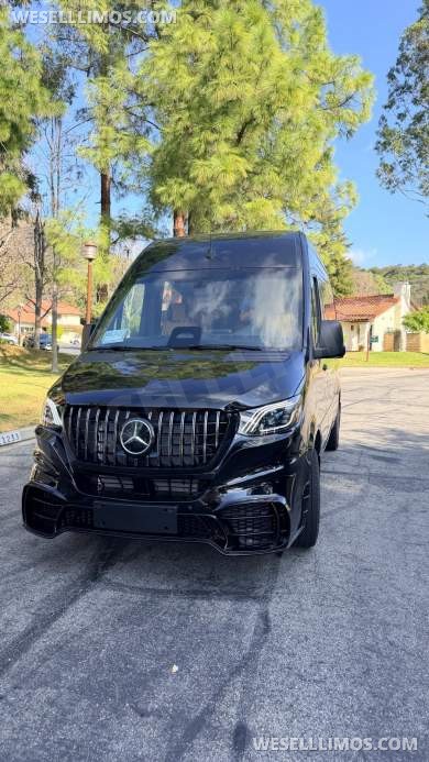 2025 Mercedes-Benz Sprinter 2500 144 RWD Exotic for Sale in Los Angeles, CA