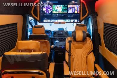 2025 Mercedes-Benz Ultra Luxury VIP Presidential Jet Sprinter - Exotic for Sale in Los Angeles, CA - Photo 12