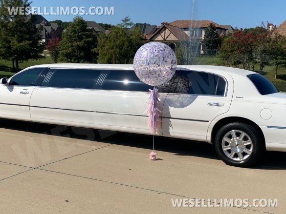 2007 Lincoln Town car Limousine for Sale in fort worth, TX - Photo 3