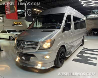 2017 Midwest Automotive Designs Mercedes-Benz 3500 Business Class Sprinter - Sprinter for Sale in Richmond, VA - Photo 12