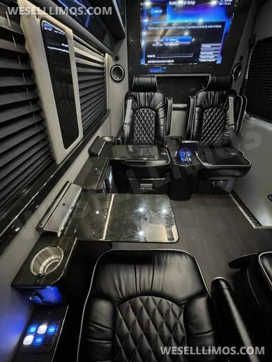 2017 Midwest Automotive Designs Mercedes-Benz 3500 Business Class Sprinter - Sprinter for Sale in Richmond, VA - Photo 33