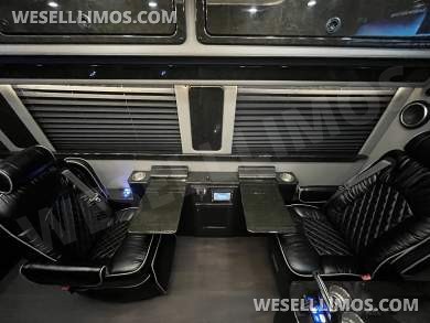 2017 Midwest Automotive Designs Mercedes-Benz 3500 Business Class Sprinter - Sprinter for Sale in Richmond, VA - Photo 34