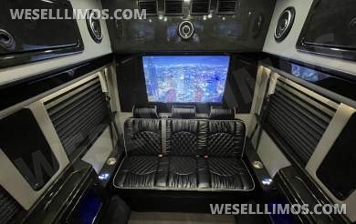 2017 Midwest Automotive Designs Mercedes-Benz 3500 Business Class Sprinter - Sprinter for Sale in Richmond, VA - Photo 39