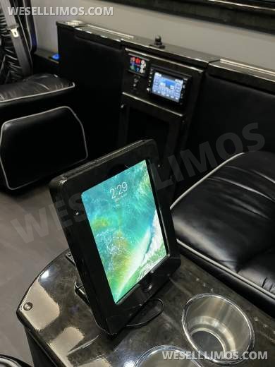 2017 Midwest Automotive Designs Mercedes-Benz 3500 Business Class Sprinter - Sprinter for Sale in Richmond, VA - Photo 53