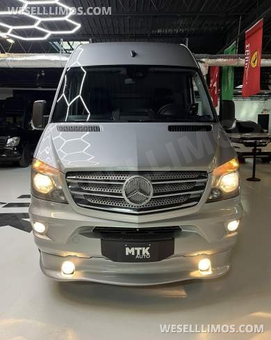 2017 Midwest Automotive Designs Mercedes-Benz 3500 Business Class Sprinter - Sprinter for Sale in Richmond, VA - Photo 58