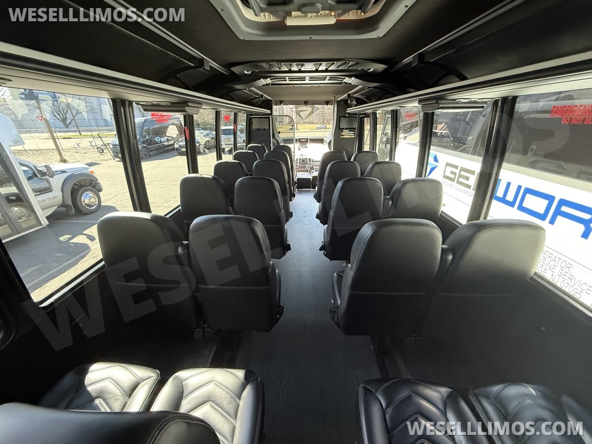Shuttle Bus for Sale in Woodbridge, NJ - Photo 5
