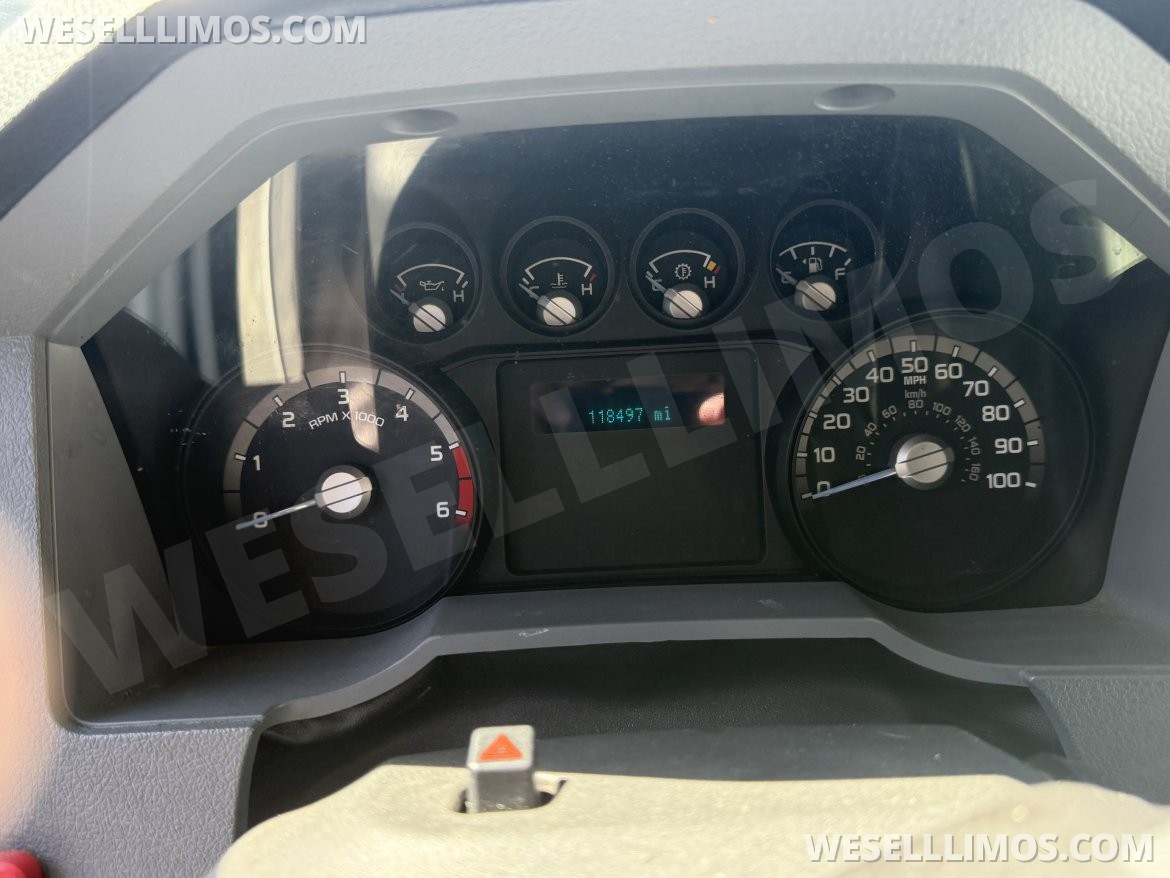 Shuttle Bus for Sale in Woodbridge, NJ - Photo 4
