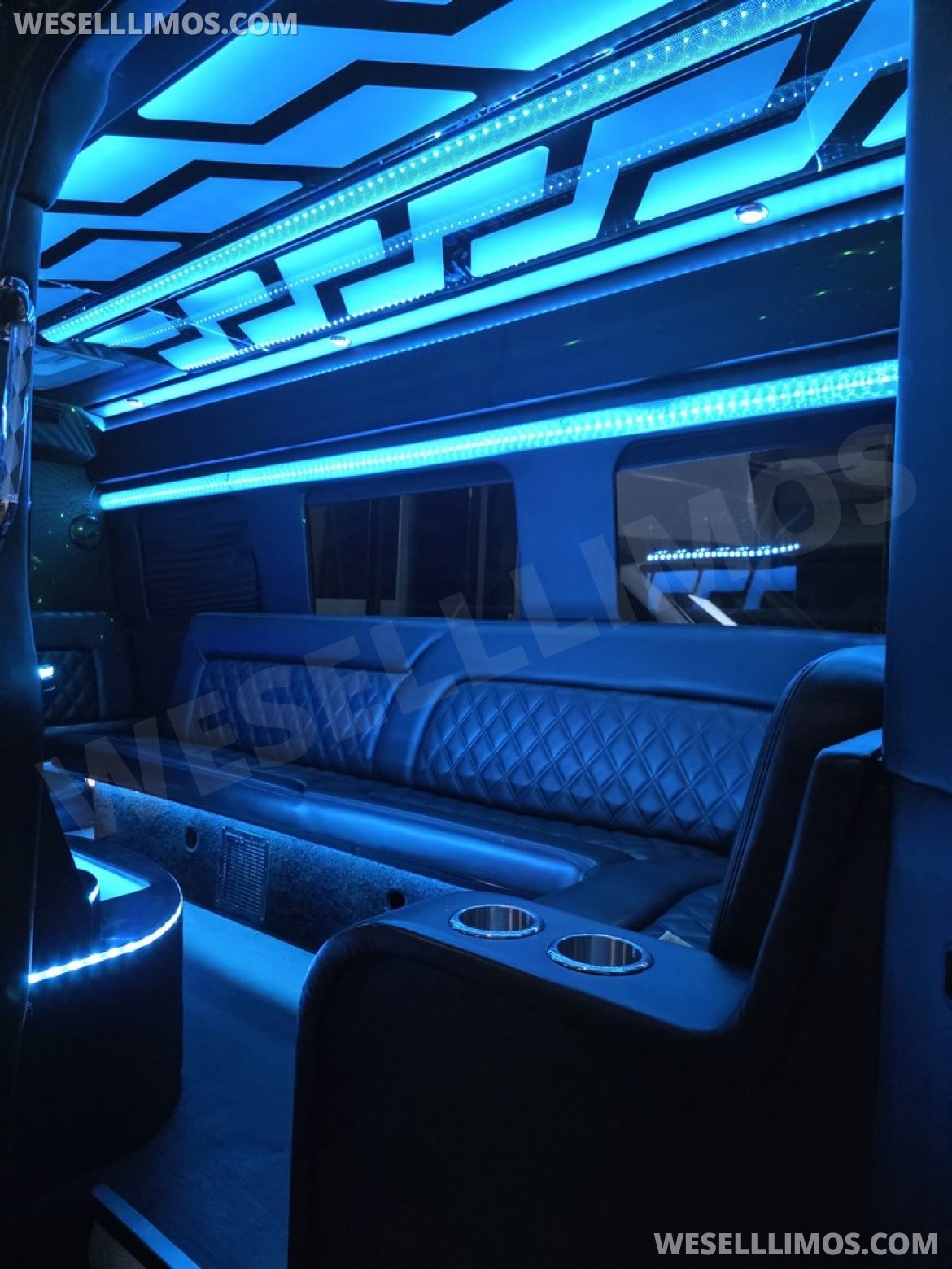 Limo Bus for Sale in Erie, PA - Photo 3