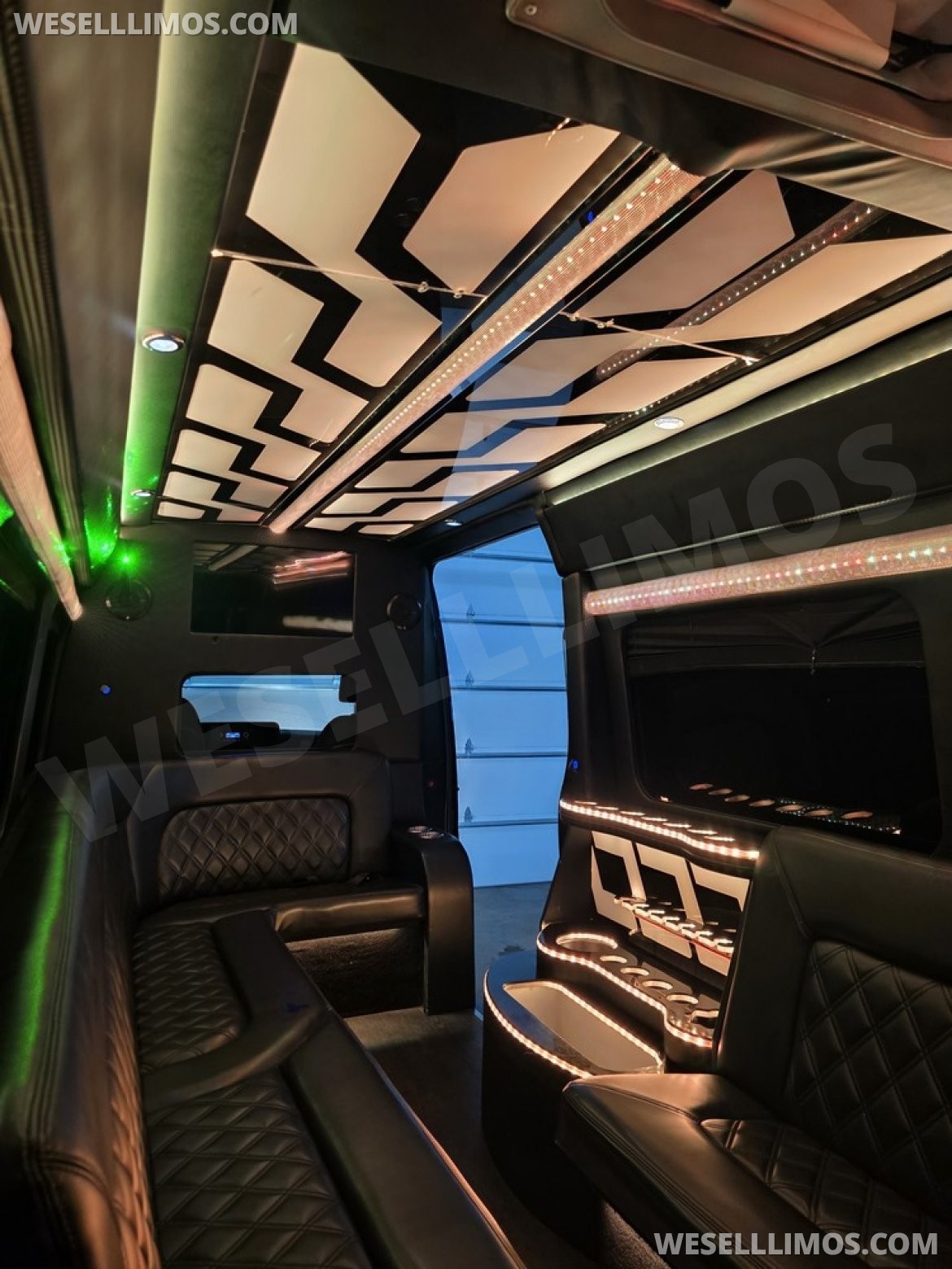 Limo Bus for Sale in Erie, PA - Photo 13