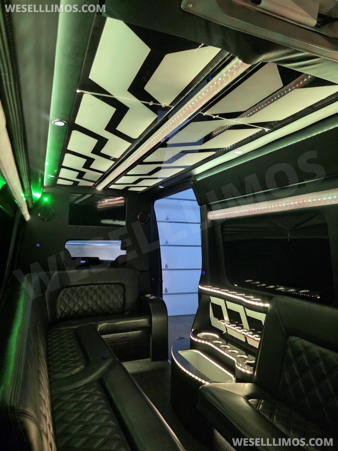 Limo Bus for Sale in Erie, PA - Photo 14
