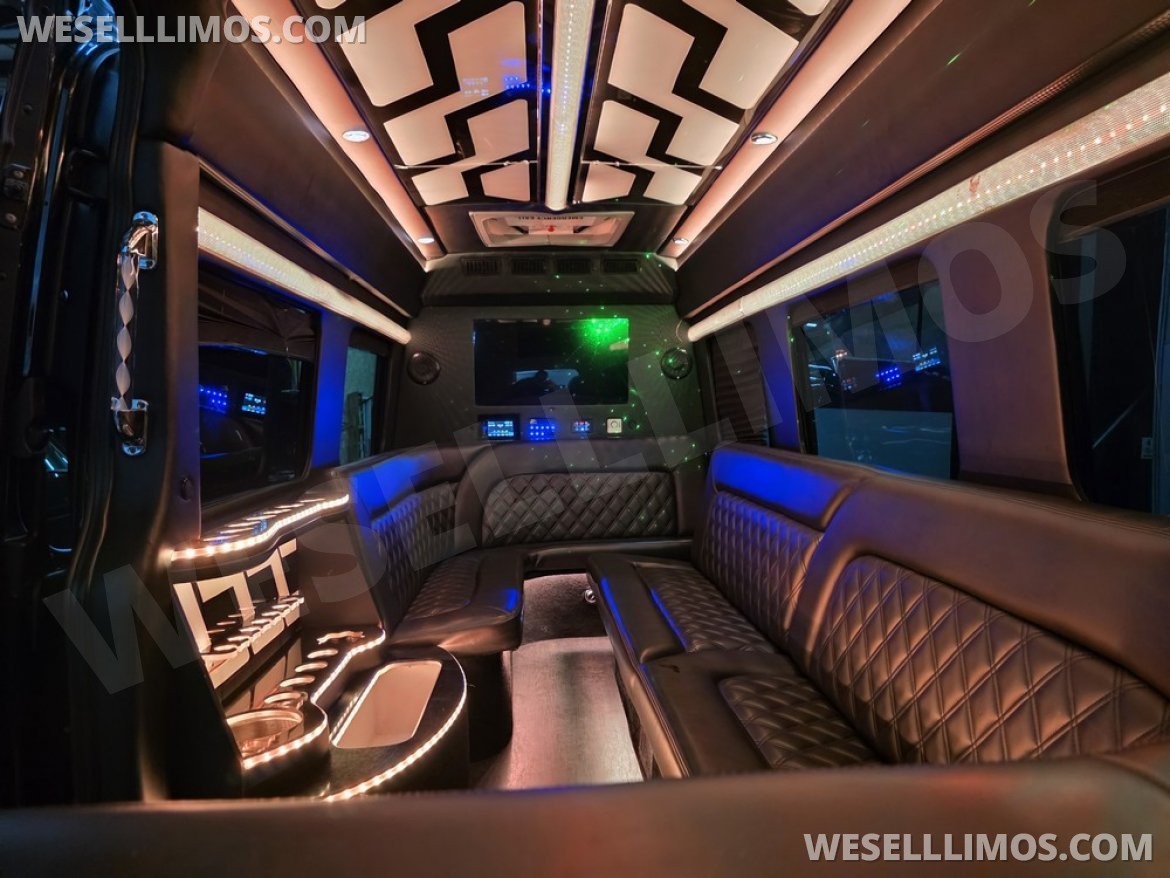 Limo Bus for Sale in Erie, PA - Photo 24