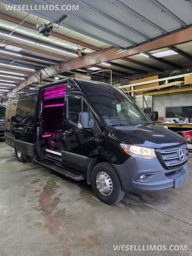 2020 Mercedes-Benz Sprinter 3500 Limo Bus by Moonlight - Limo Bus for Sale in Erie, PA - Photo 36