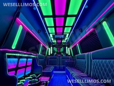 2025 Global Motor Coach Mercedes-Benz Sprinter 3500 - 4 Bench Model Limo Bus - Limo Bus for Sale in Erie, PA - Photo 11