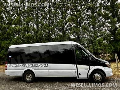 2016 Mercedes-Benz 3500 Sprinter for Sale in Helen, GA