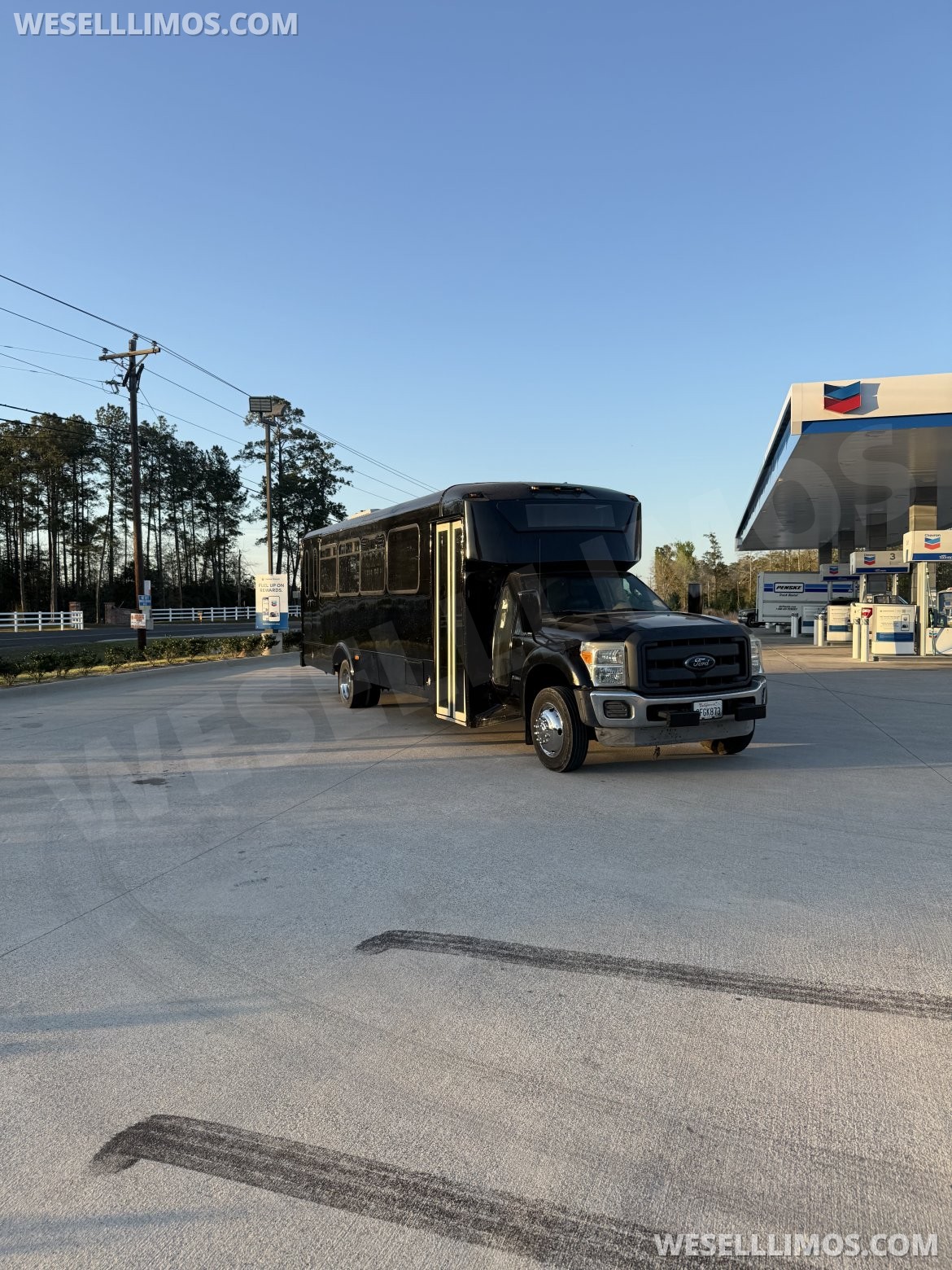 Limo Bus for Sale in houston, TX - Photo 2