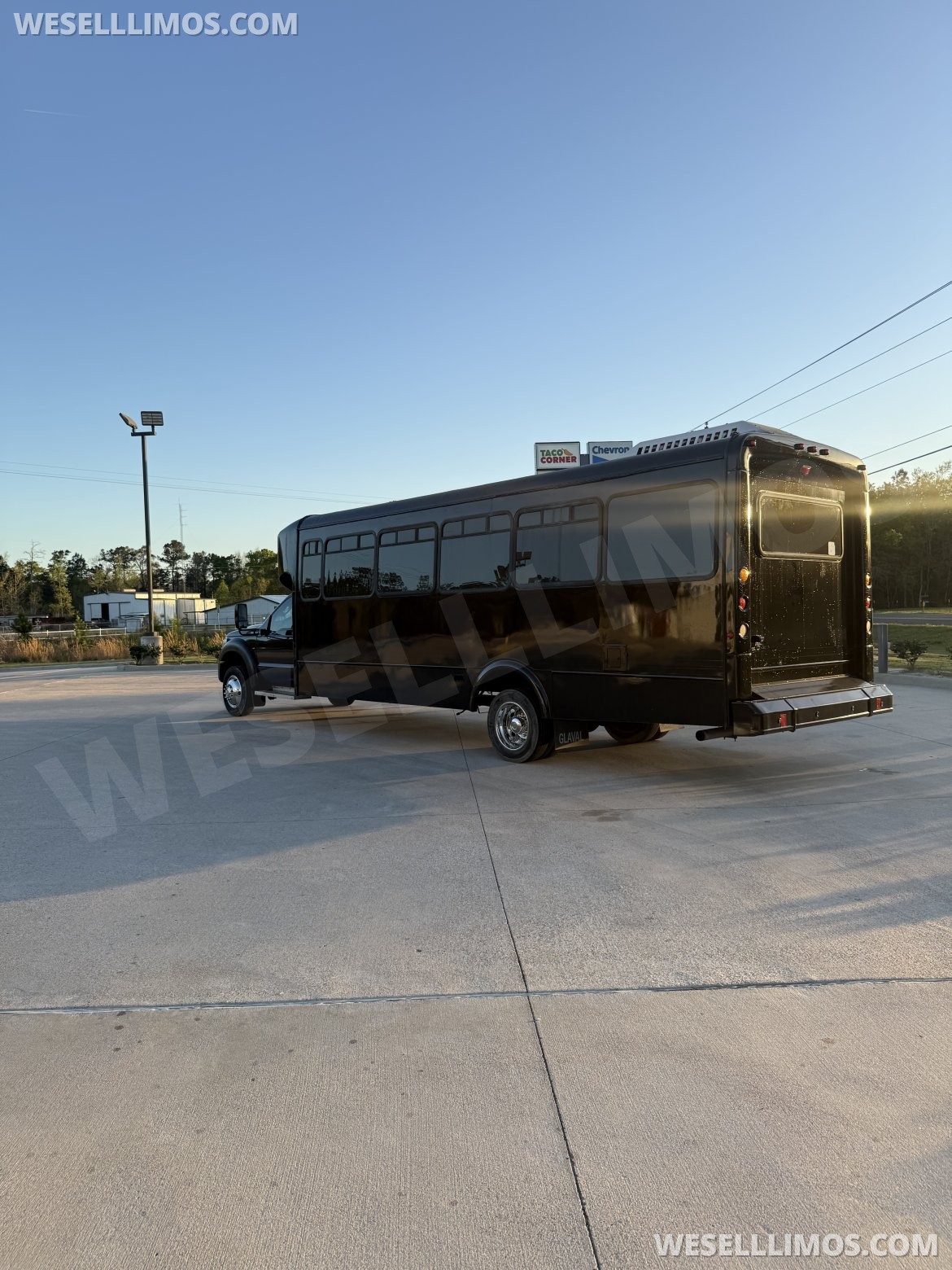 Limo Bus for Sale in houston, TX - Photo 4
